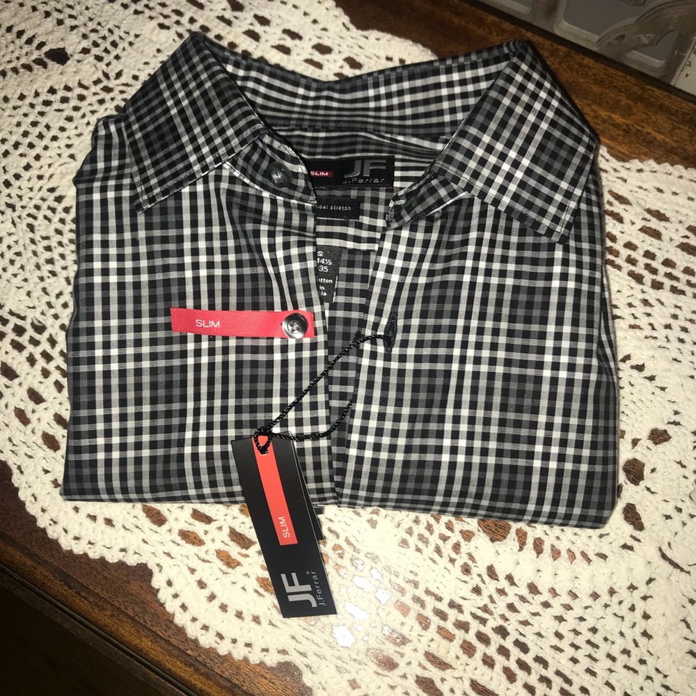 2/$20 NWT BOYS BLACK AND WHITE DRESS SHIRT